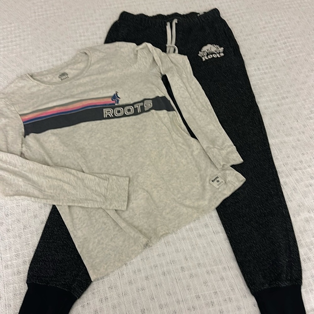 2 Piece Set:  Size S/XS -- LS Top & Sweatpants (Roots)